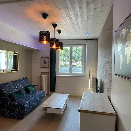 Apartment F2 Eurotel N°5 Avec Vue Sur Le Cher, Centre -